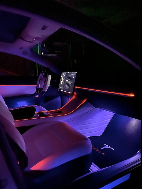 إضاءات داخلية للسيارة RGB بتطبيق