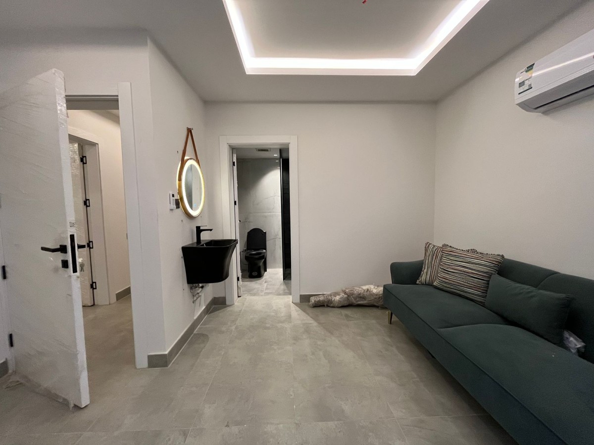 شقة جديد في الرياض حي الملقا للإيجار