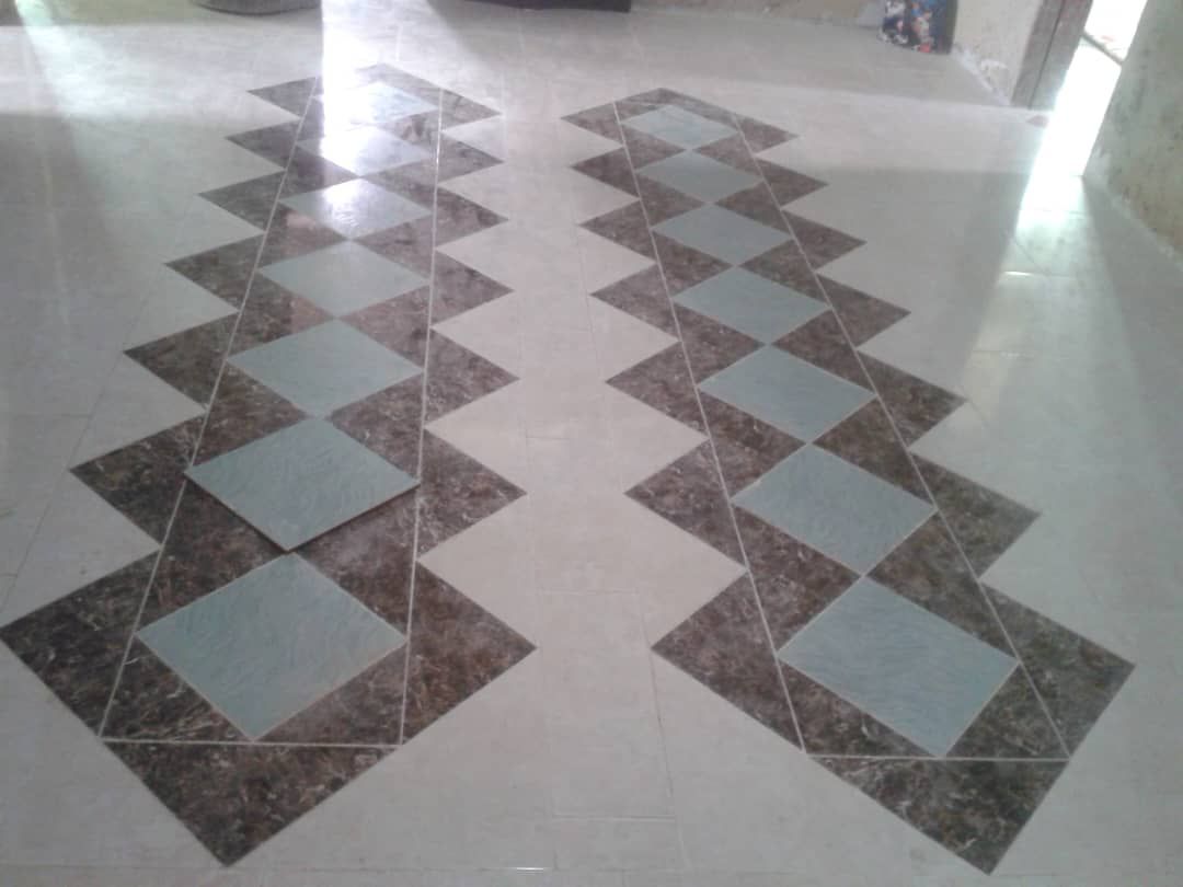 مبلط لجميع انواع التبليط