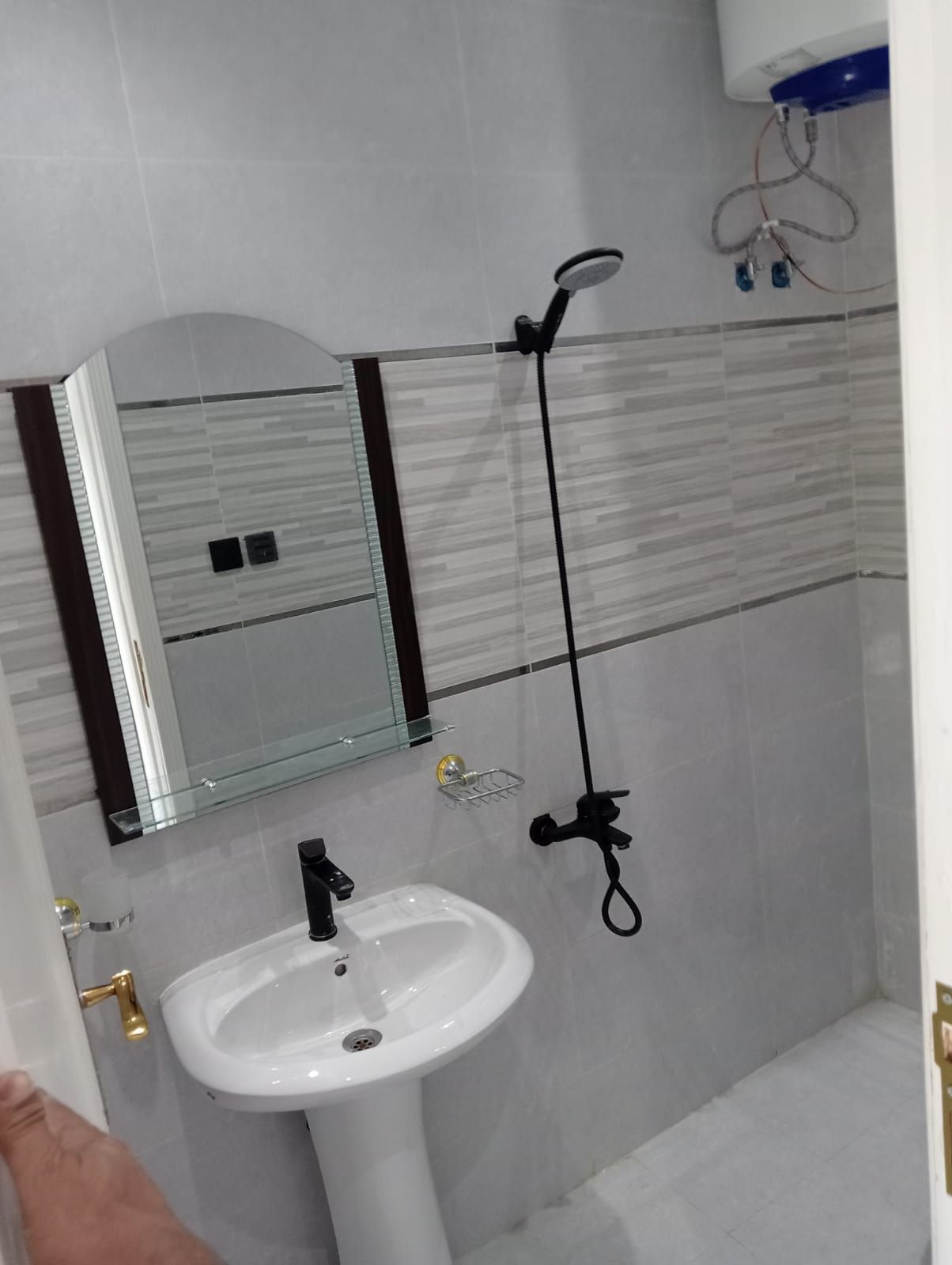 الرياض حي العقيق غرفة