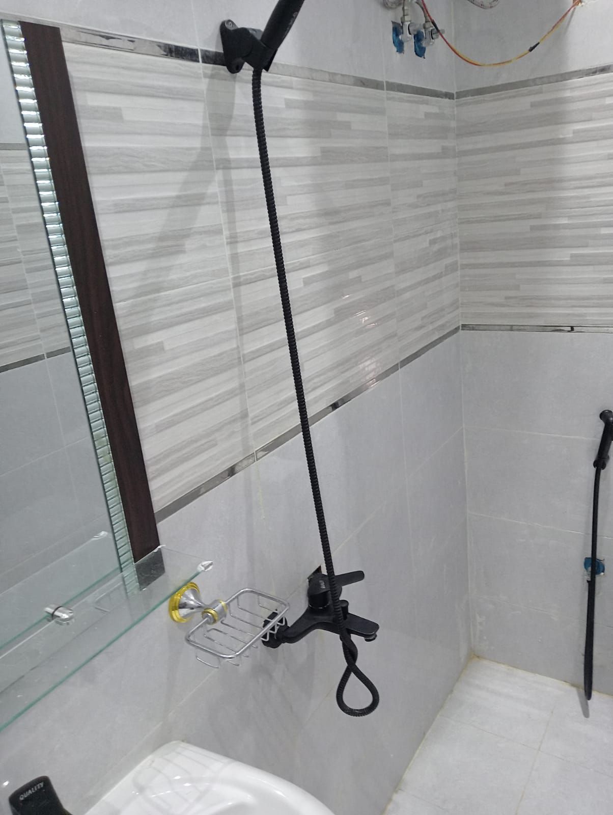 الرياض حي العقيق غرفة