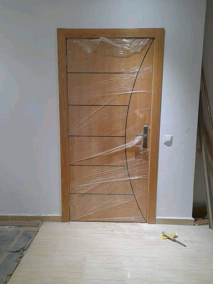 دهان أنواع الخشب ابواب وغرف وديكور ومطبخ ونجار ابواب وغرف وديكور ودهان حديد بوهيا ديكو