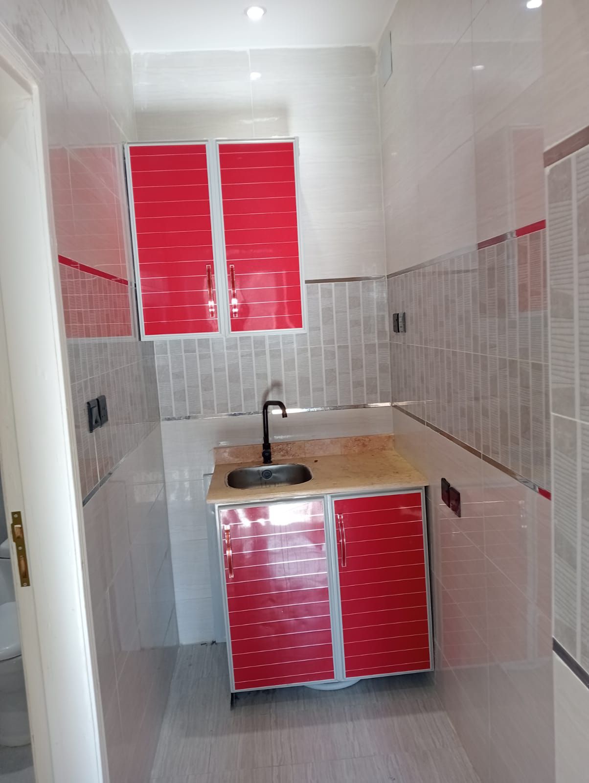 الرياض حي العقيق غرفة