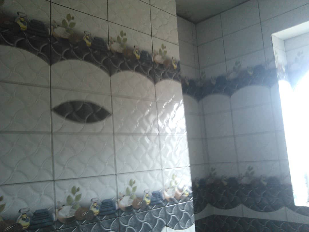 مبلط لجميع انواع التبليط