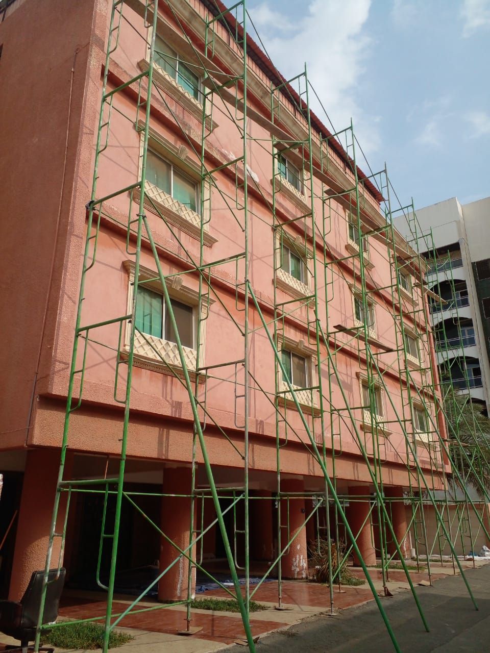 سقالات اجار وتركيب وفك بسعار مناسبه لجميع مناطق جده