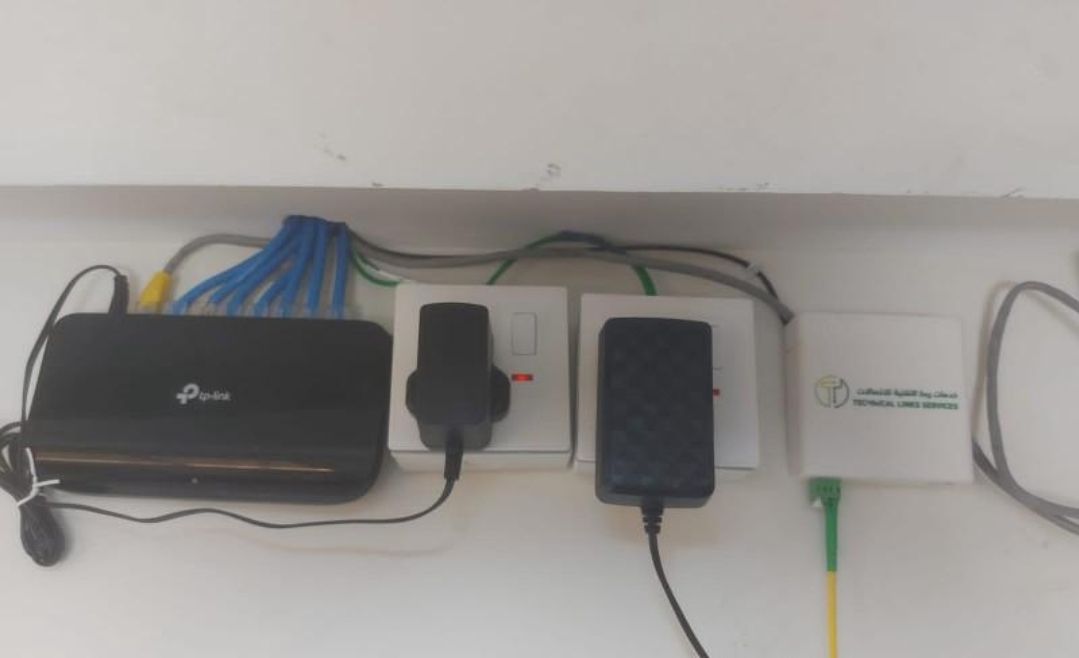 فني انترنت شبكات