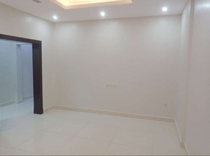 صباغ وعوازل الدمام