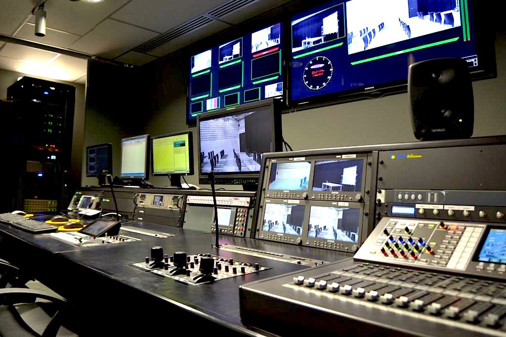 تنفيذ زفات وشيلات بالاسماء لجميع المناسبات