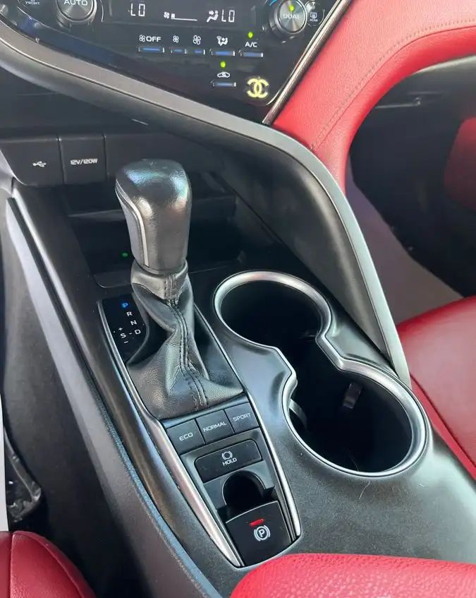 تيوتا كامرى