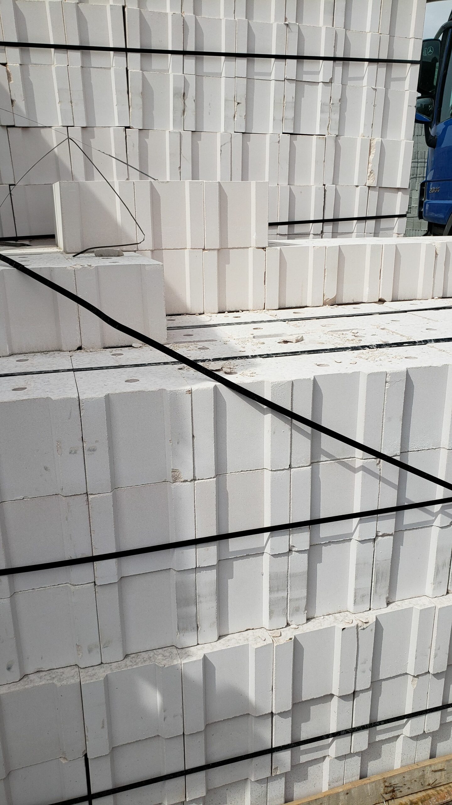 مبسط رمل اسمنت بلك مخلوط وكل ادوات البناء