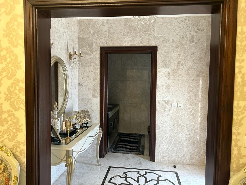 للبيع فيلا كلاسيك ف جده حي طيبه