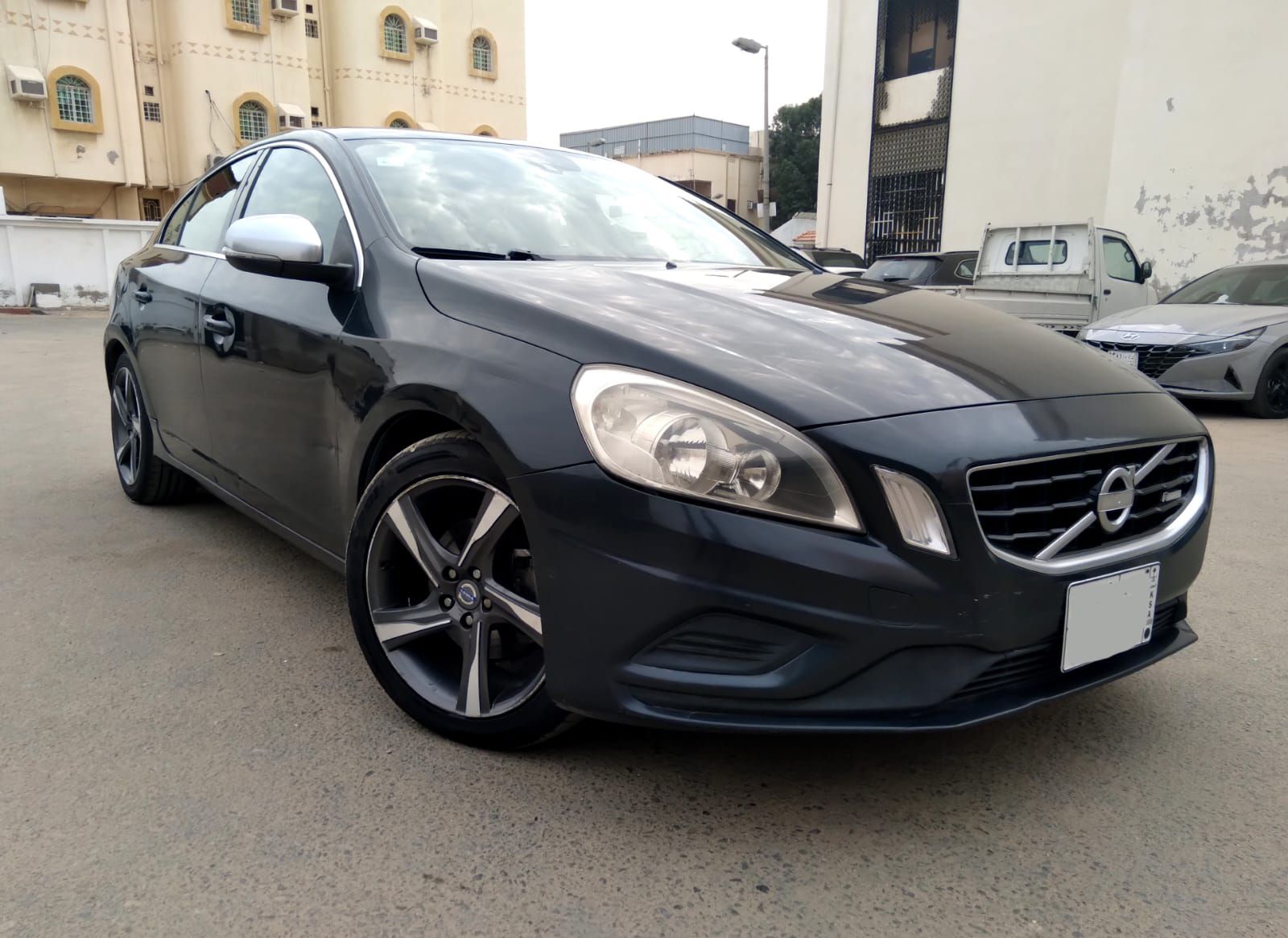 فولفو 2013 فل كامل