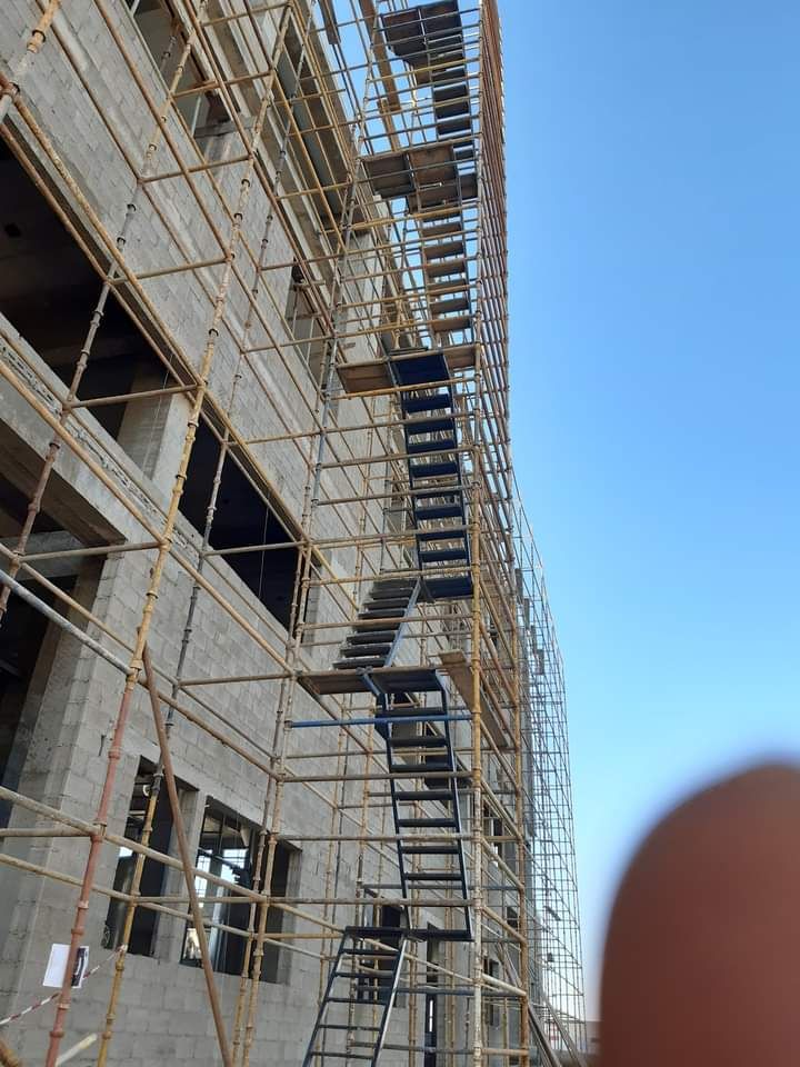 فتحی الجناینی