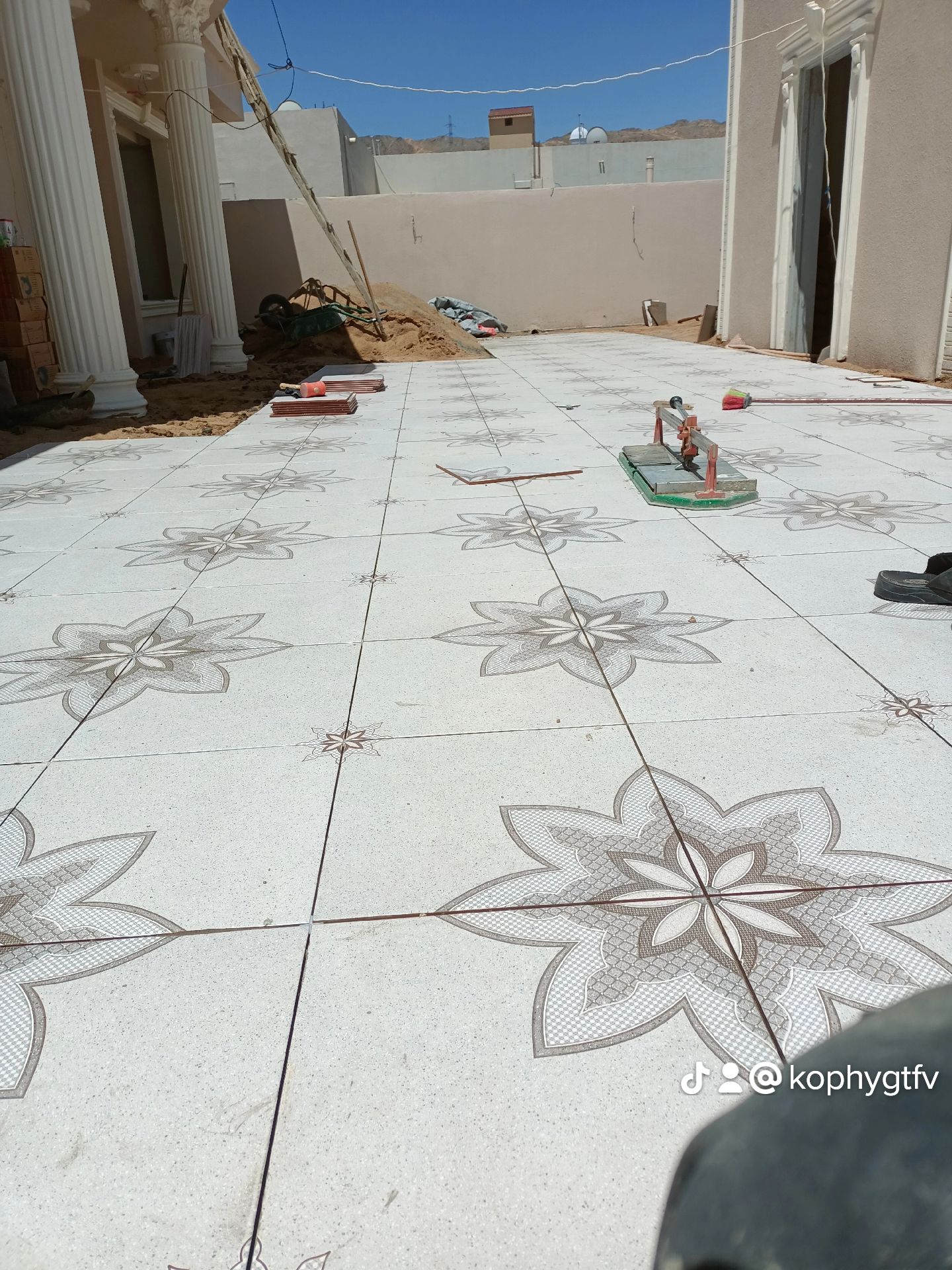 معلم بلاط سيراميك وبرسلان ورخام