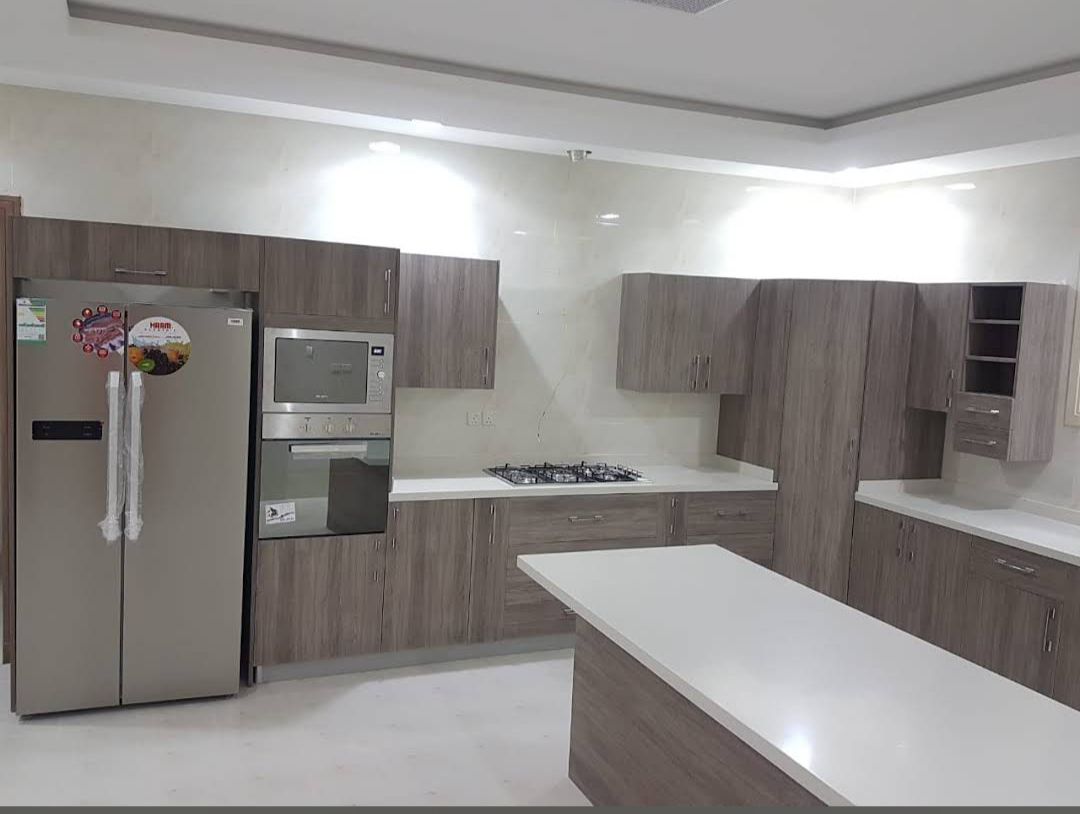 فني مطابخ الالمنيوم