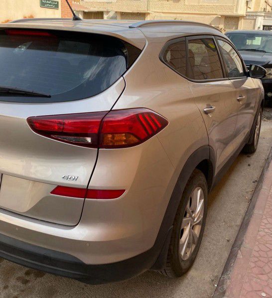 جيب هوندا توسان للبيع