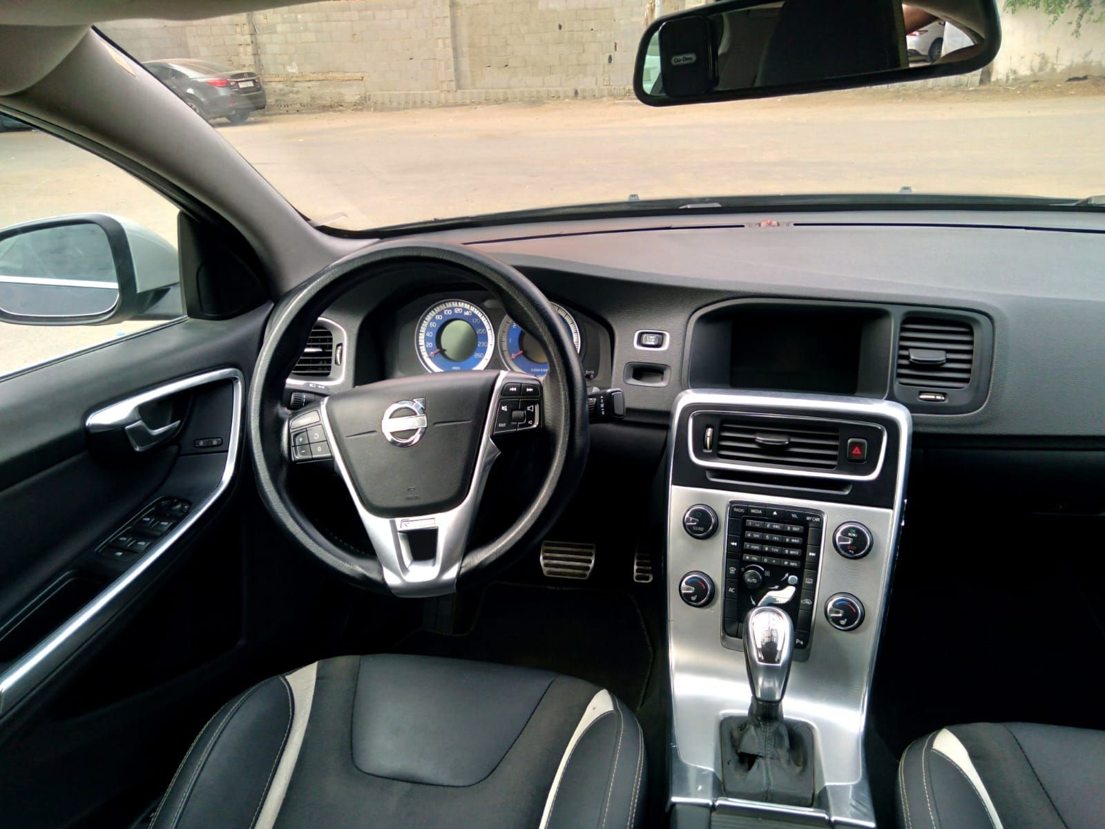 فولفو 2013 فل كامل