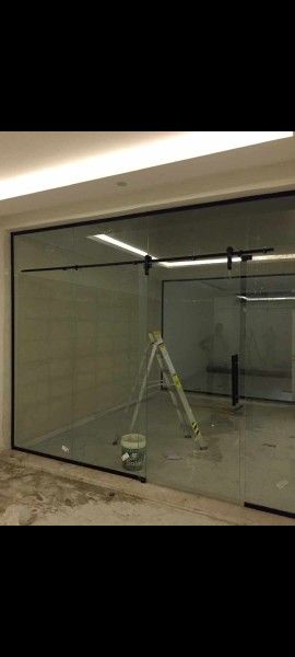 زجاج سيكوريت بالمدينة المنورة