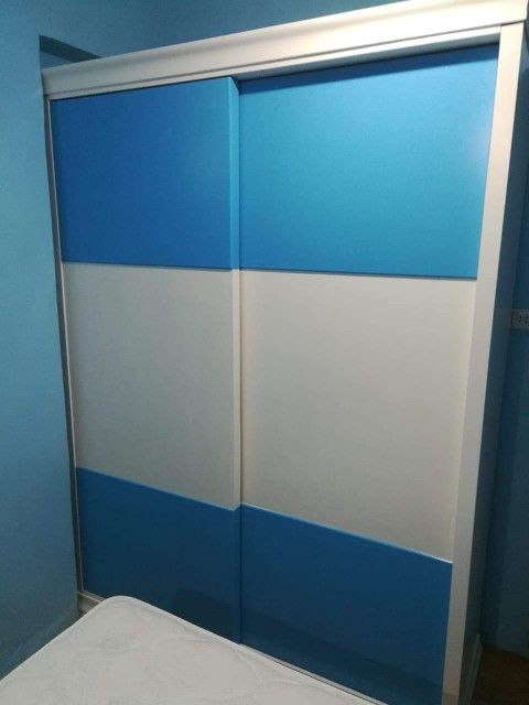 معلم دهان أنواع الخشب ابواب وغرف وديكور ومطبخ وحدي