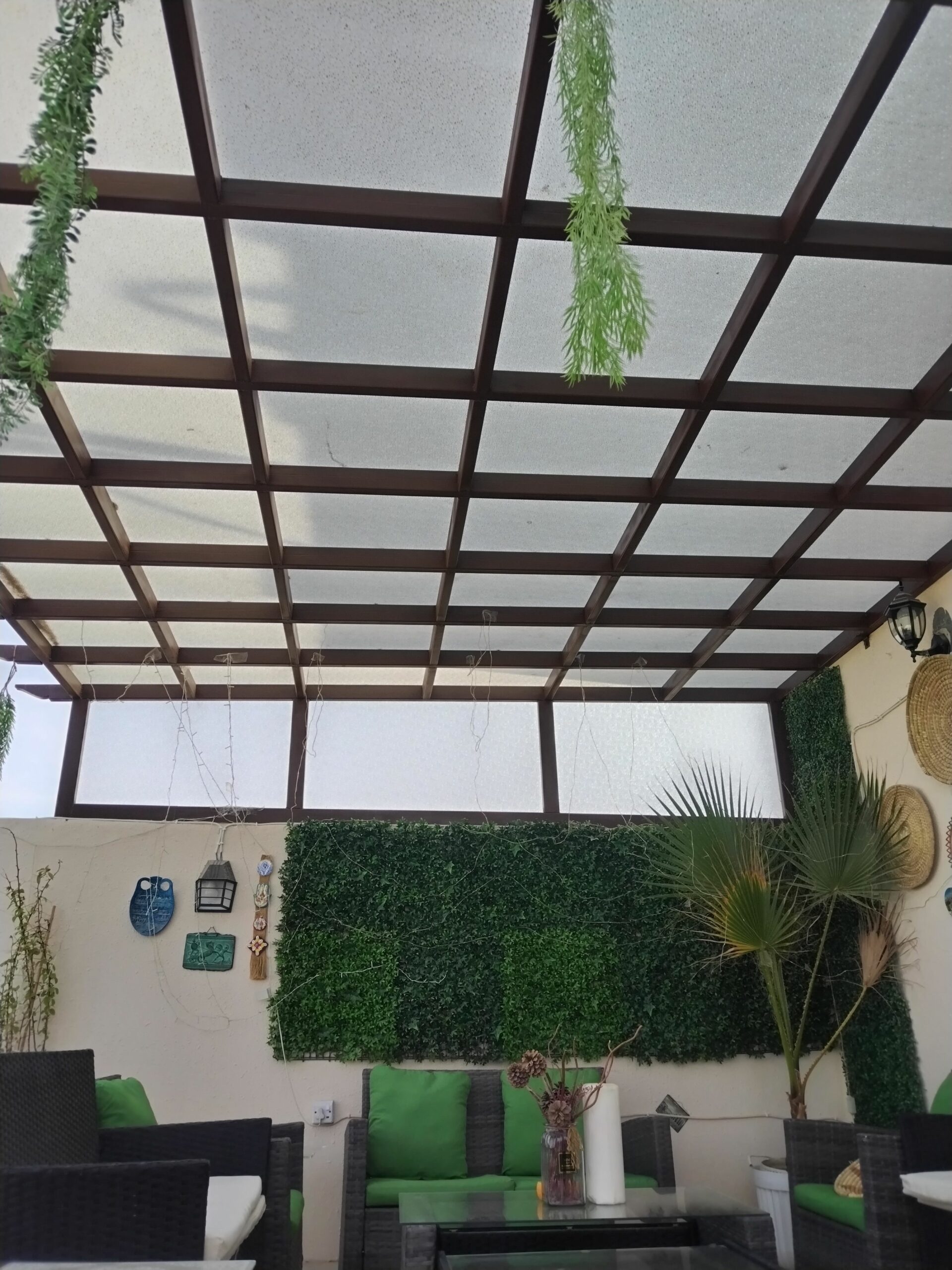 حداد مضلات جلسات سواتر صيانه وفك وتركيب المستودعات