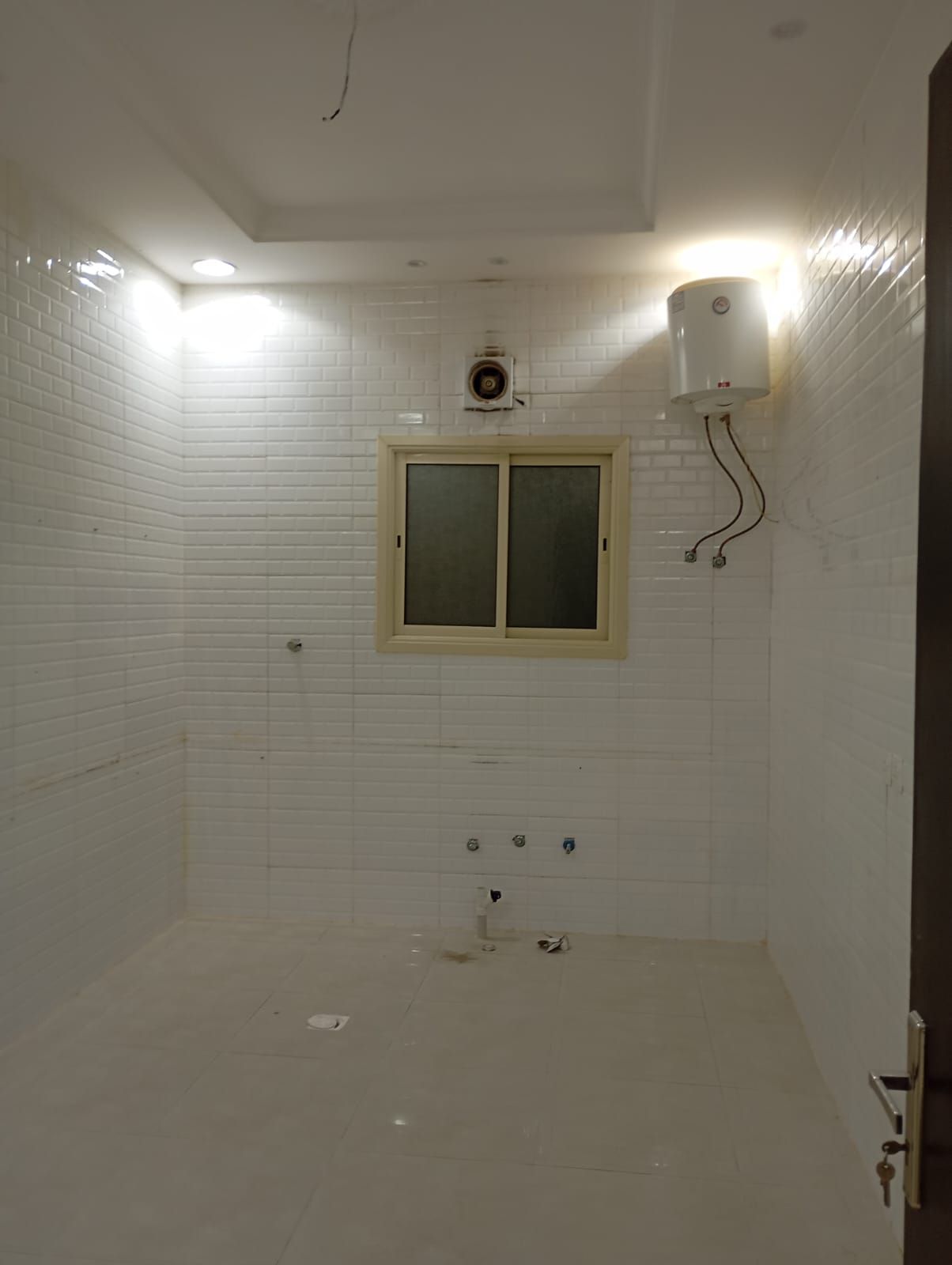 السلام عليكم شقه للايجار في الرياض حي ظهرت لبن تكو