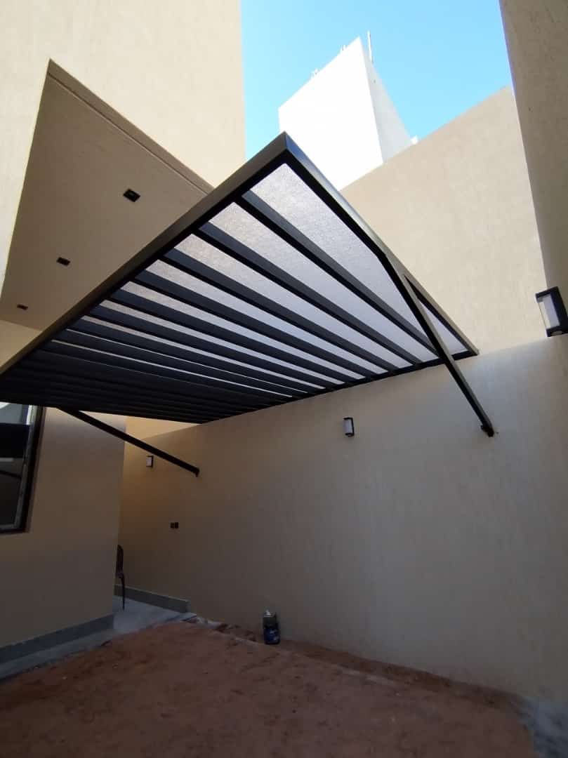 مظلات ساتر حداد