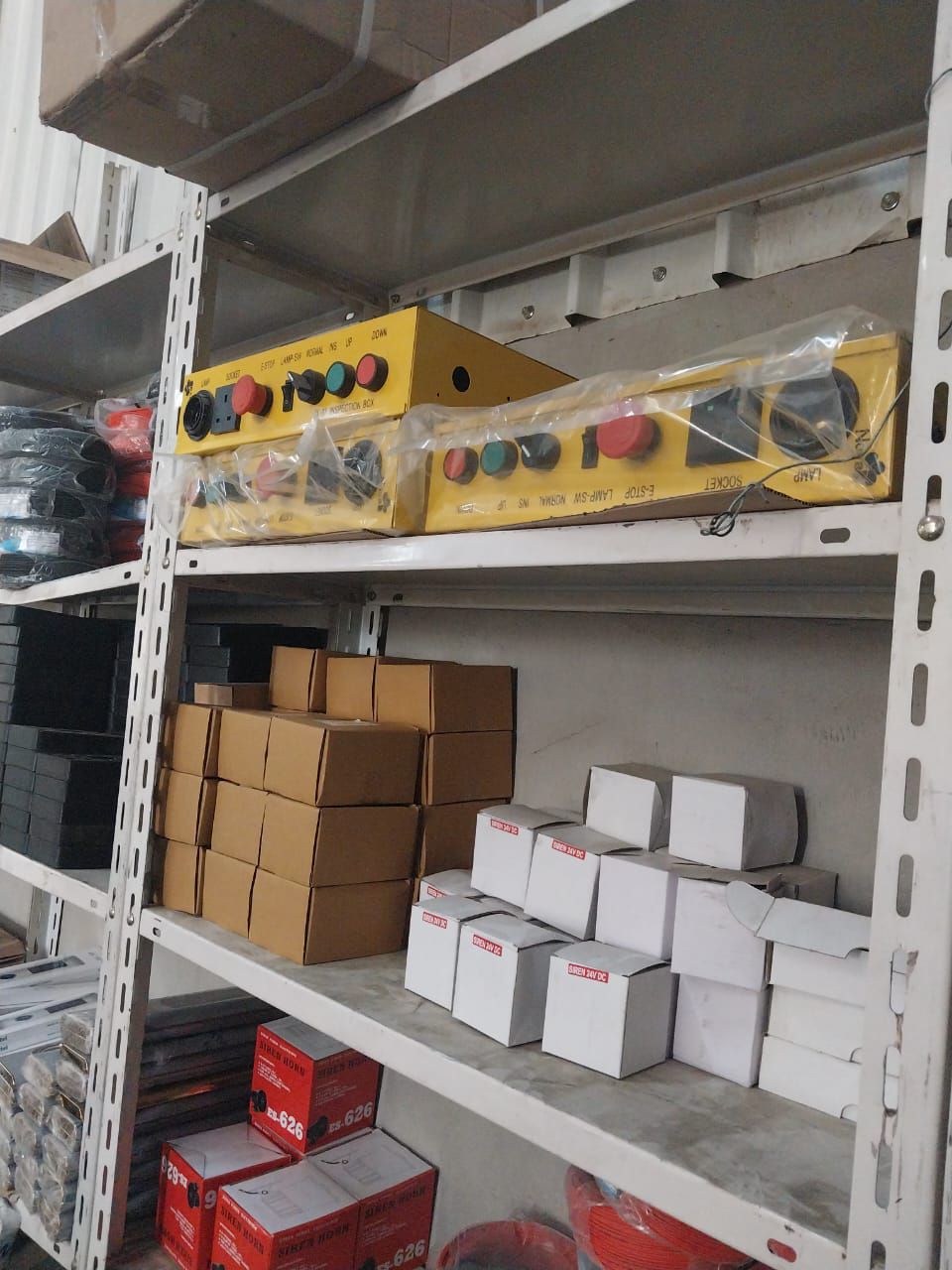 مصاعد إيطالية