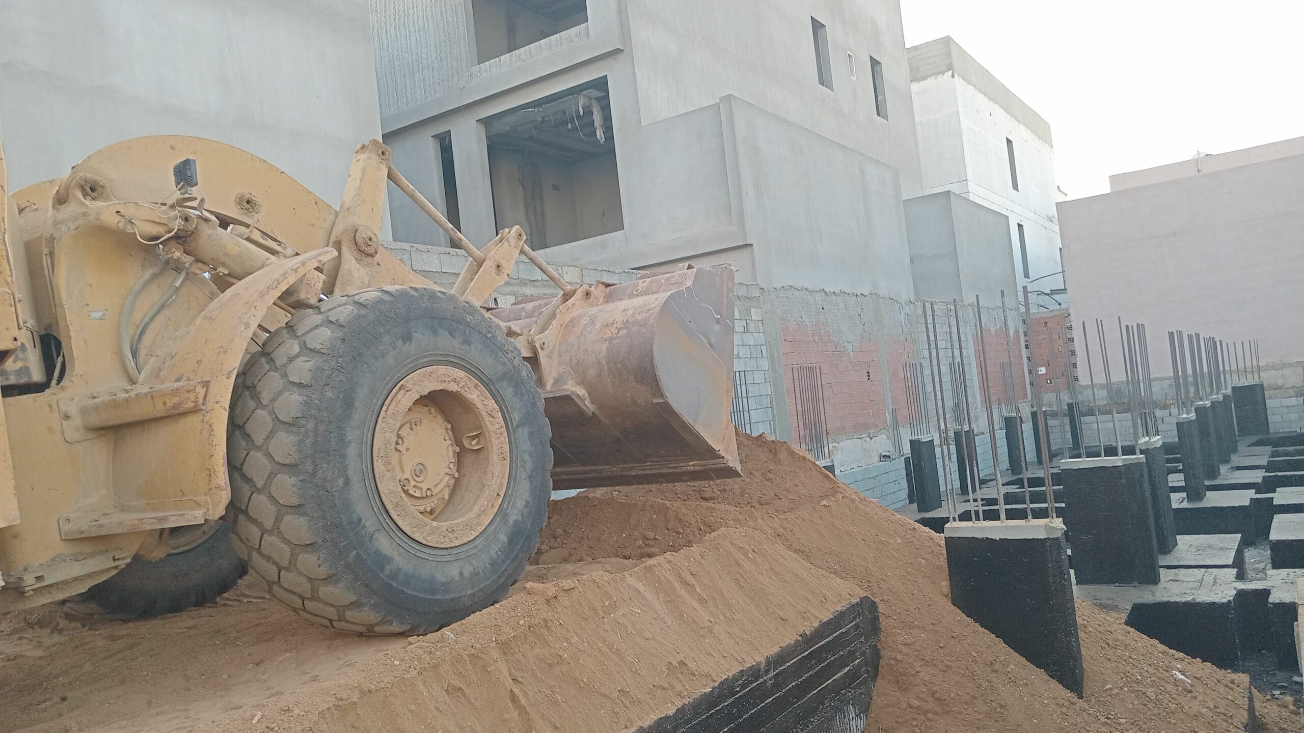 جده مقاول معماري دقه وإنجاز بلعمل اخشاب جديده جميع