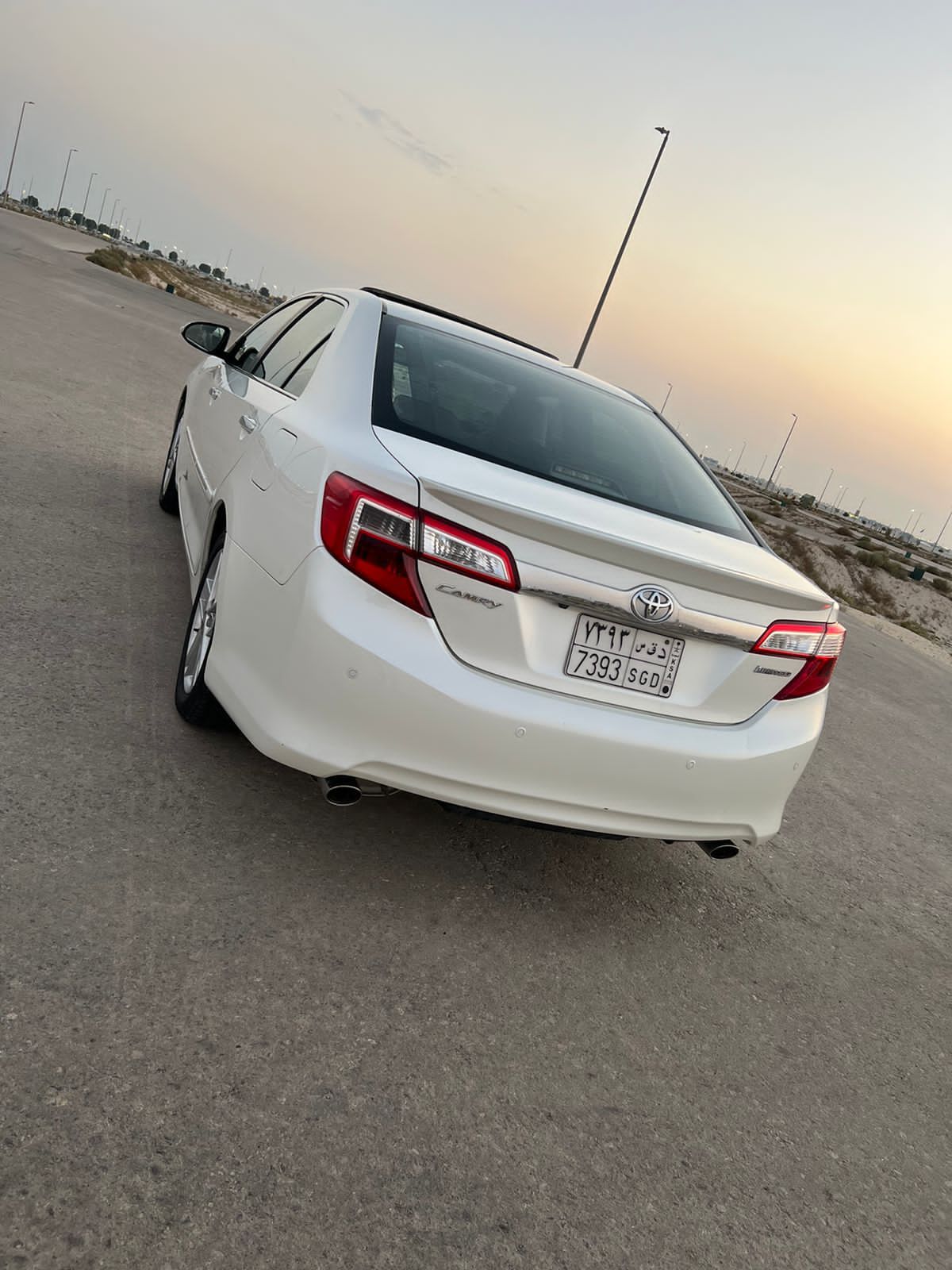 سياره كامري فاخره 2014