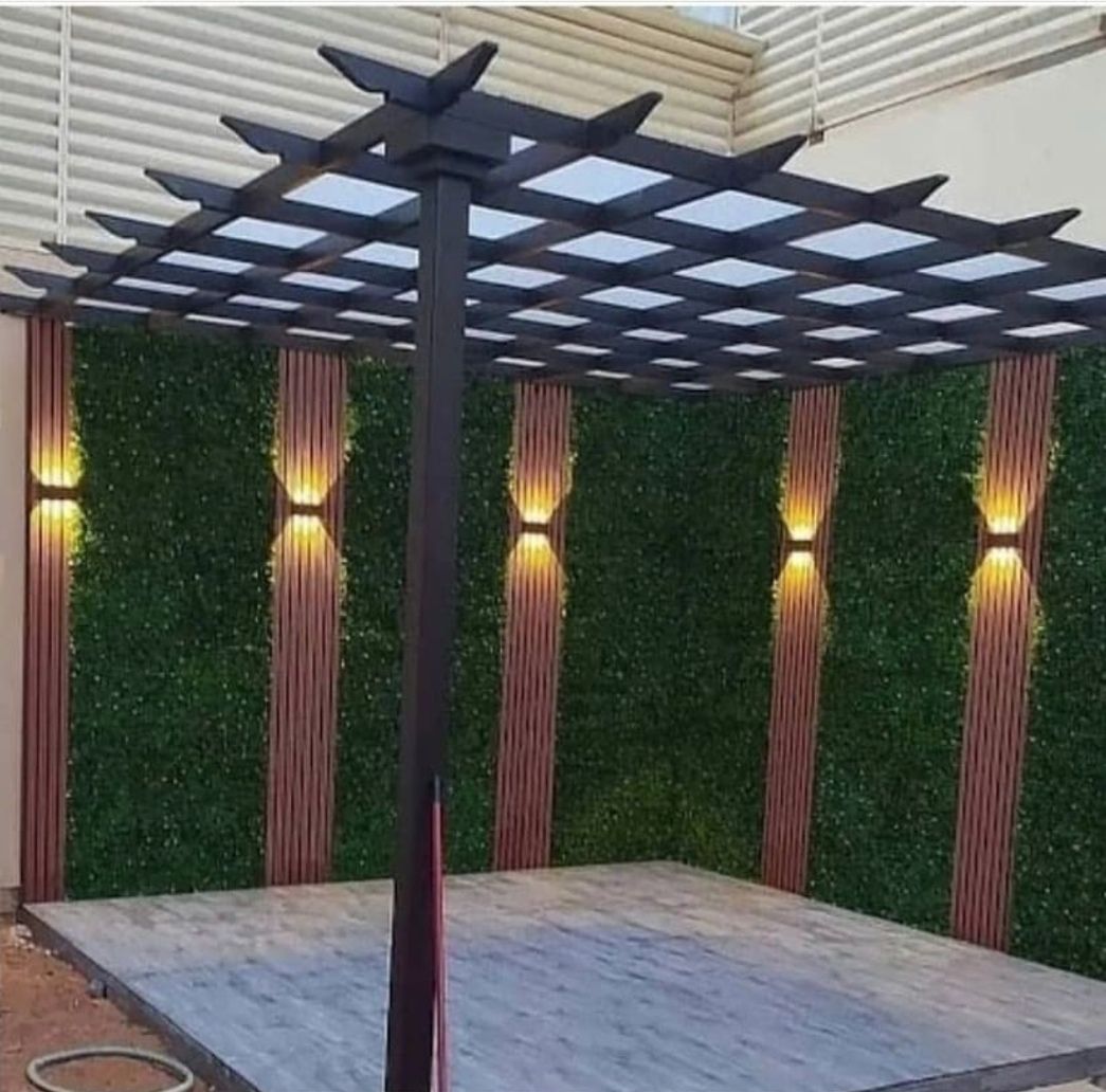 مظلات وسواتر