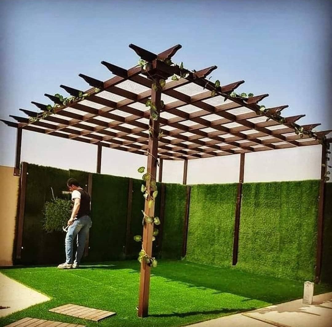 مظلات وسواتر