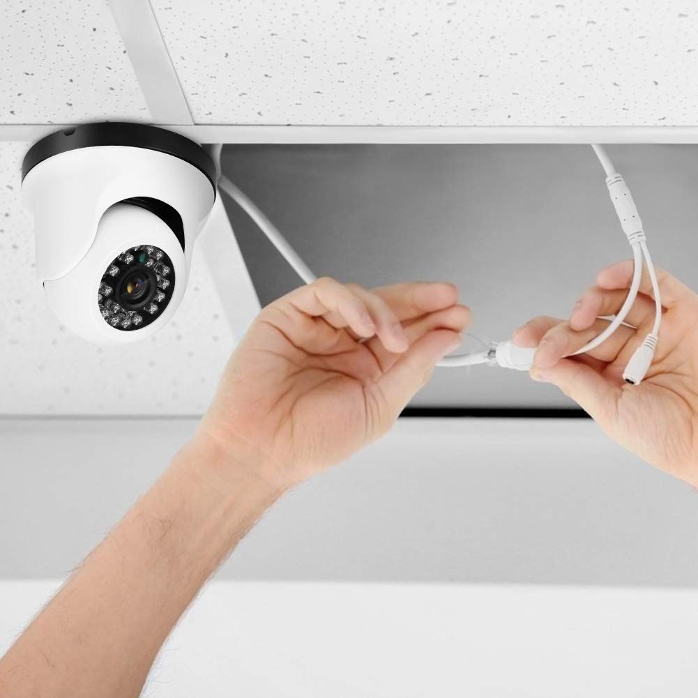 كهربائي و كاميرات مراقبة