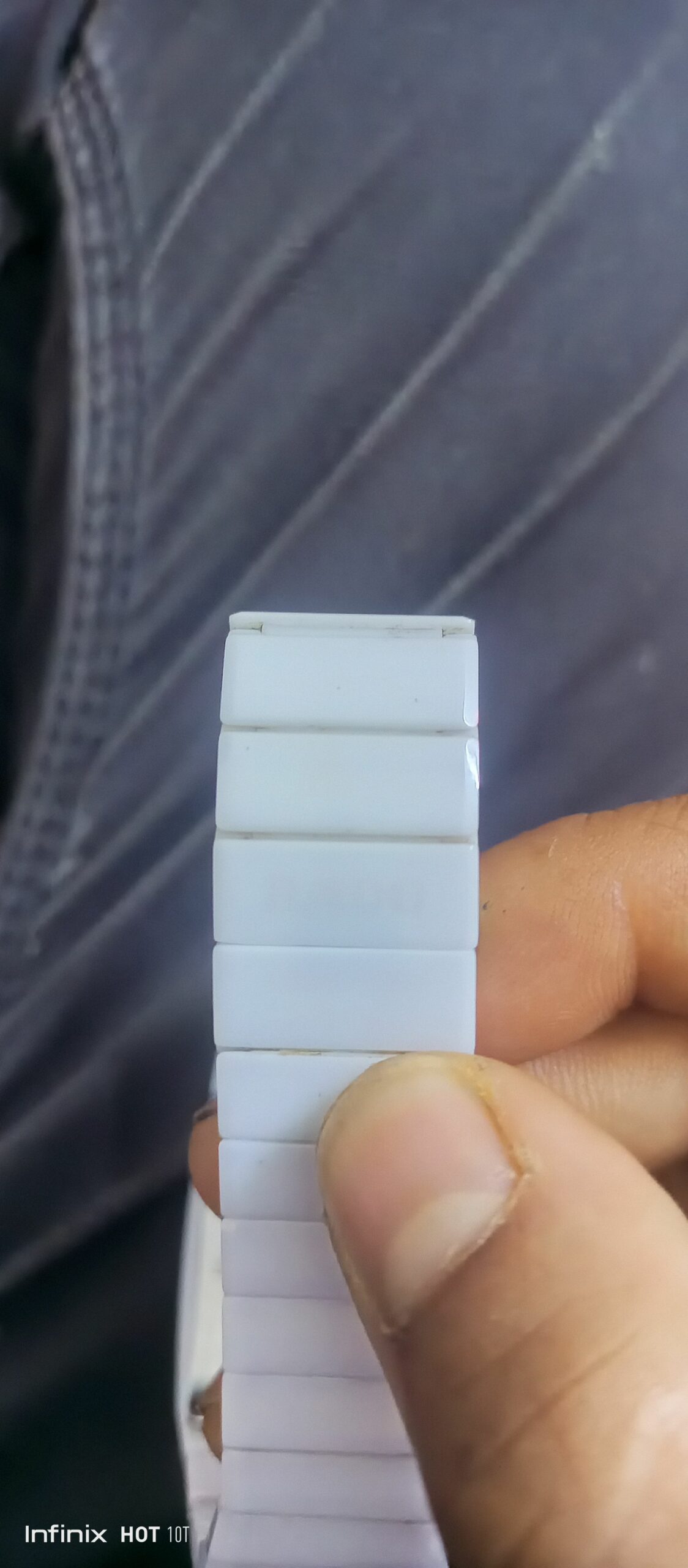 ساعة رادو اصليه كريستالي