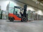 رافعات شوكية للايجار forklift for rent