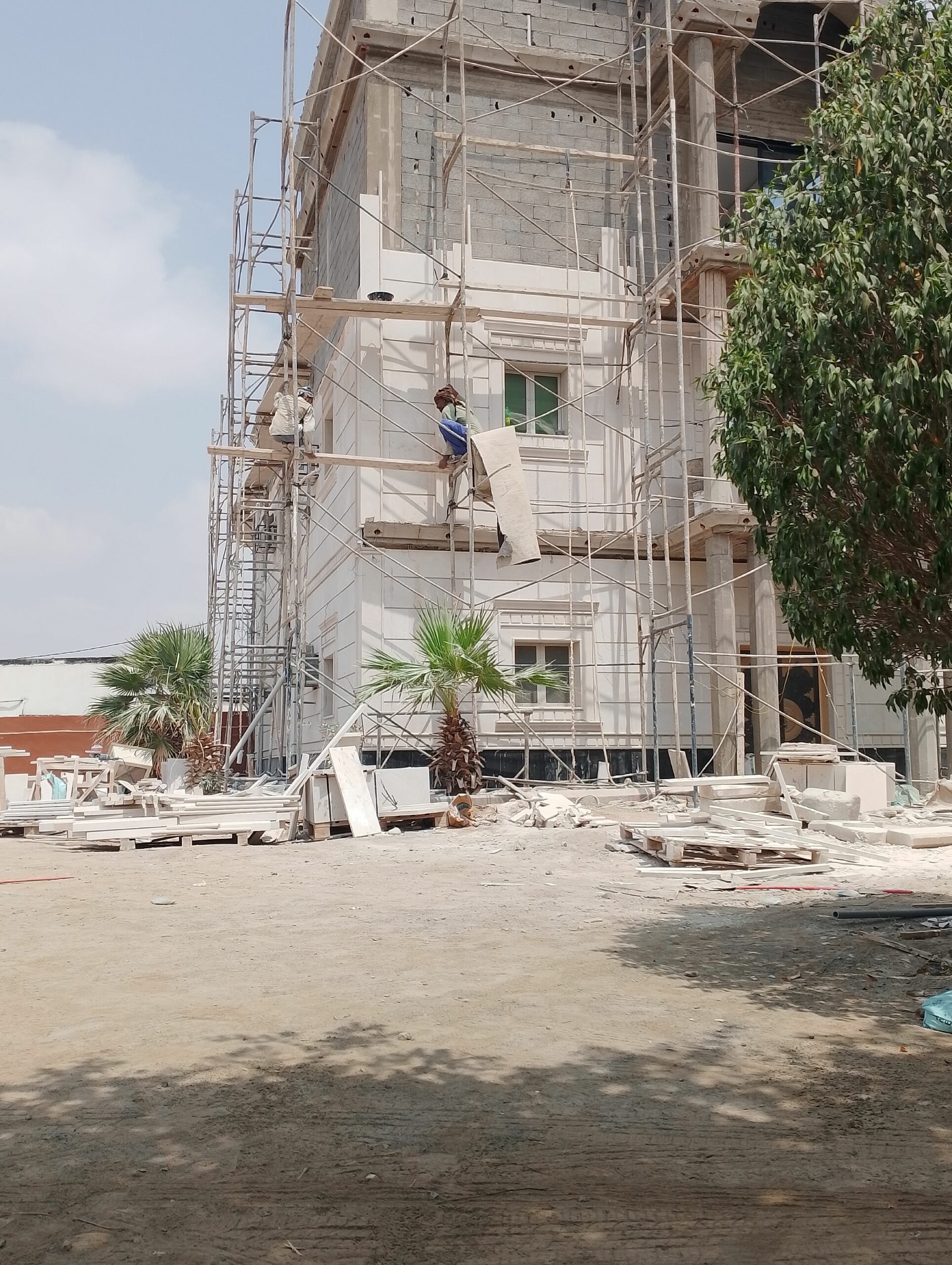 مقاول حجر طبيعي