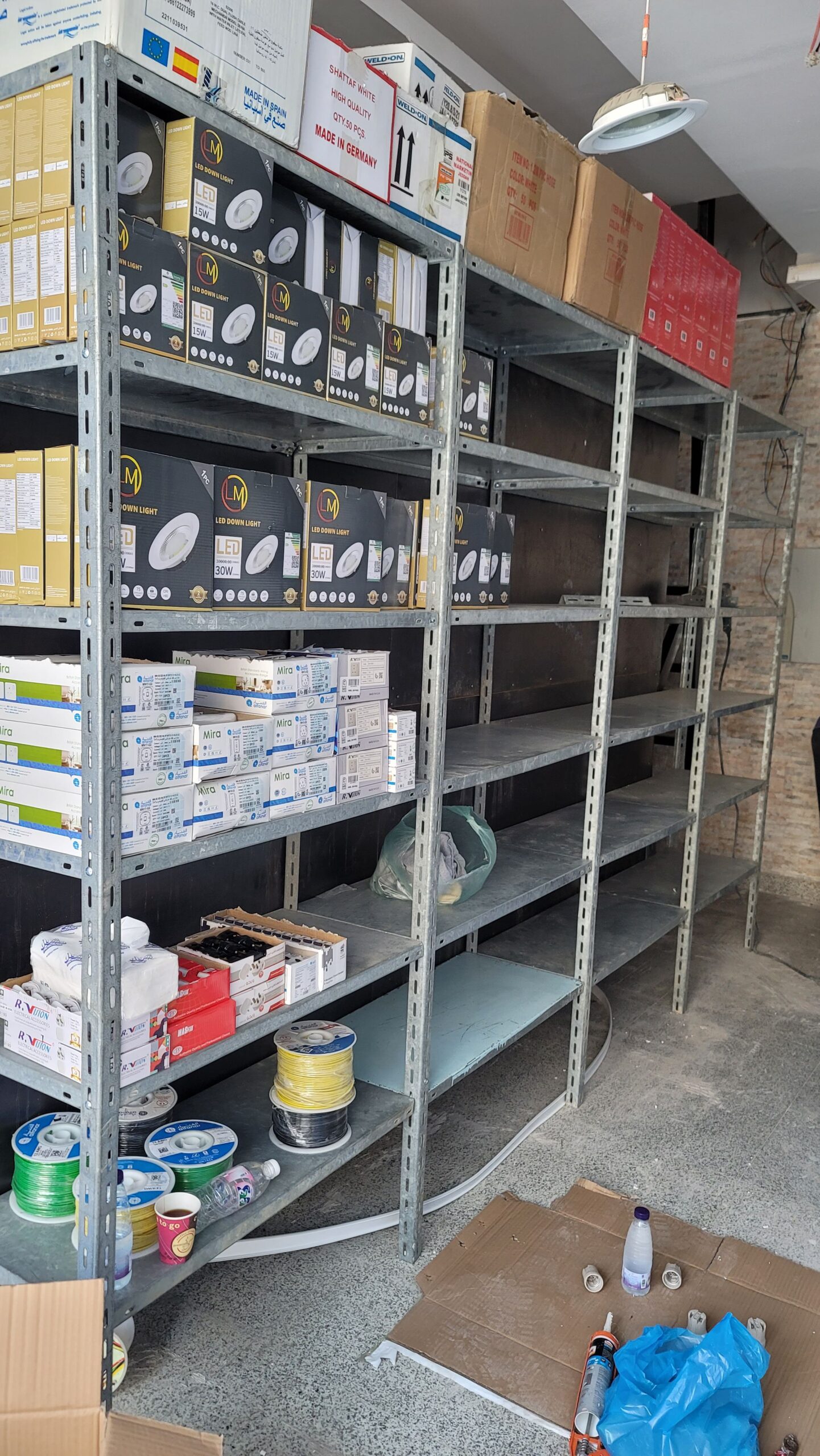 رفوف مستودعات رفوف ملفات رفوف محلات ارفف بقاله تمو