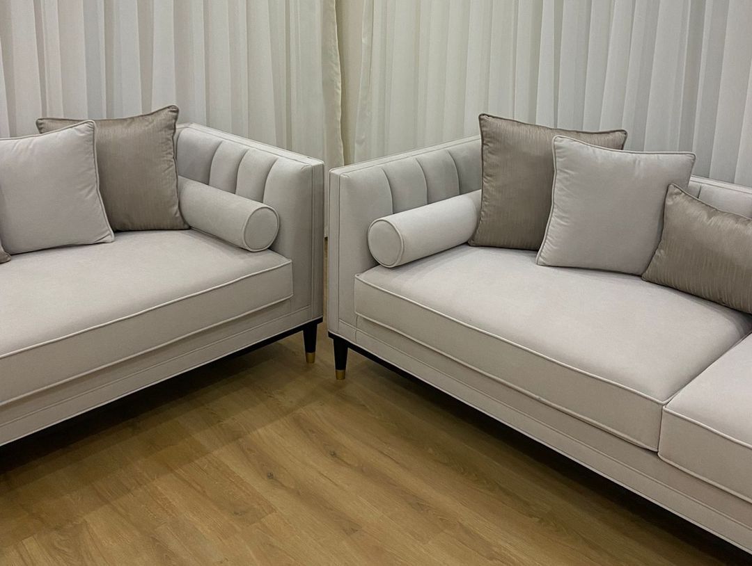 تفصيل وتنجيد انواع الكنب وستائر الوايفي ستائر كهرب