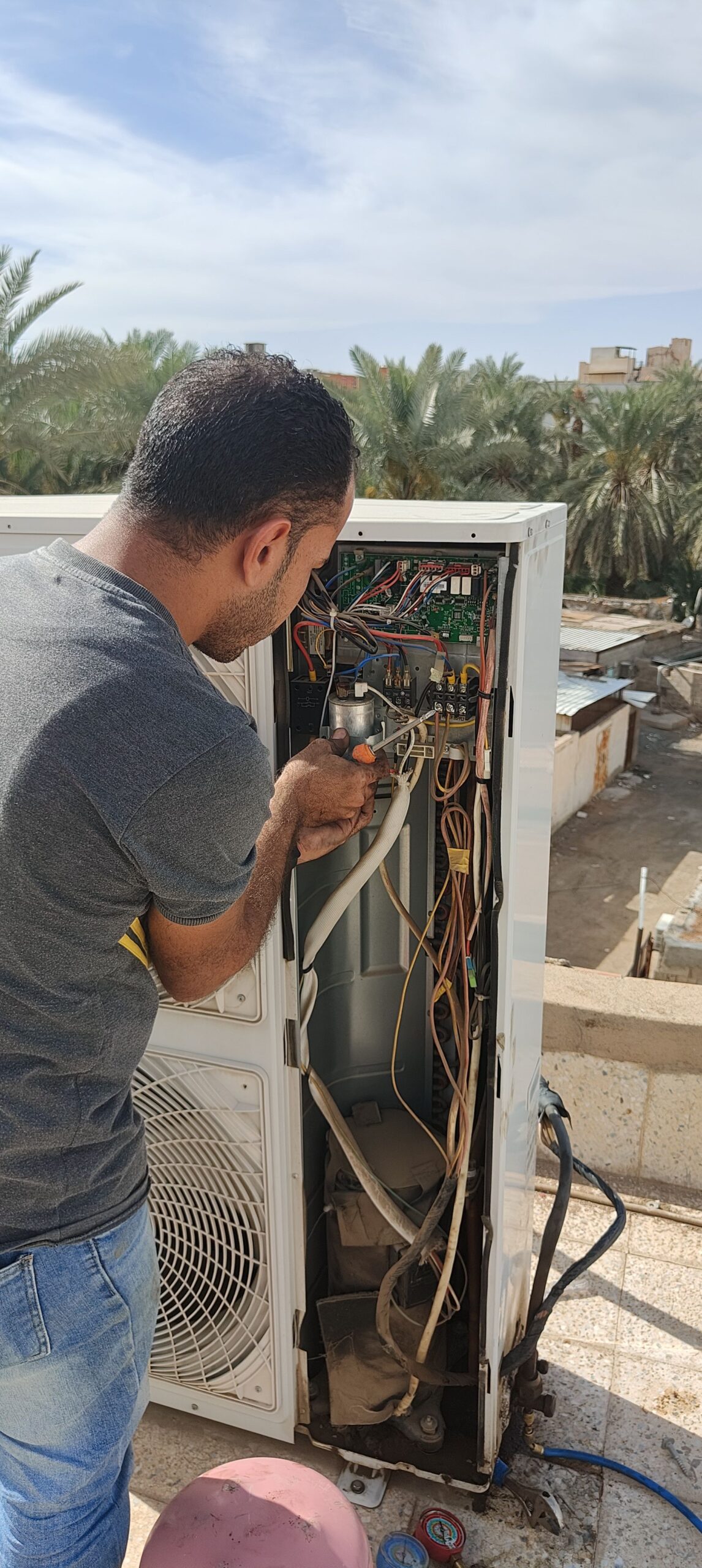 صيانه وتركيب واصلاح جميع المكيفات دولابى بكج كونسل