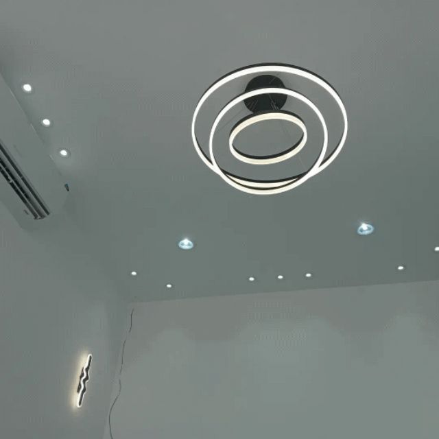 فني كهربائي كهربائي منازل