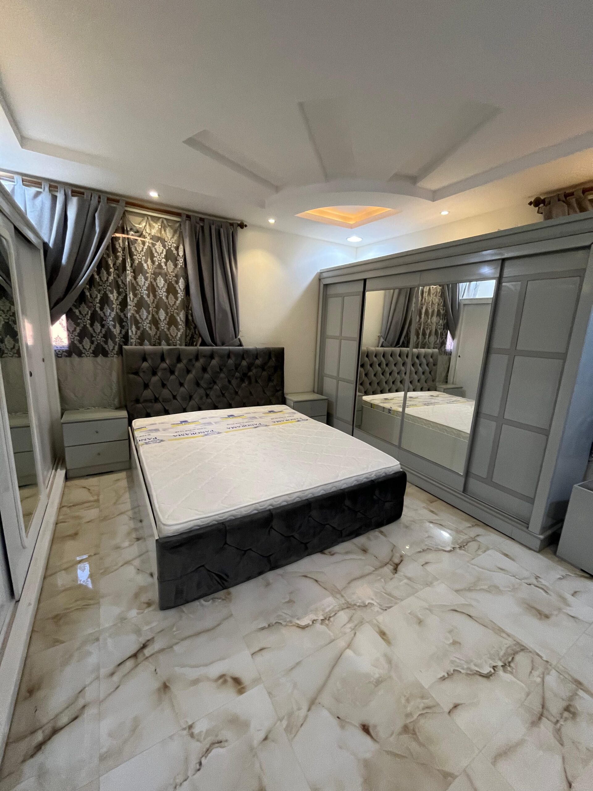 نبيع ونشتري الأثاث المستعمل والجديد بأسعار مناسبة