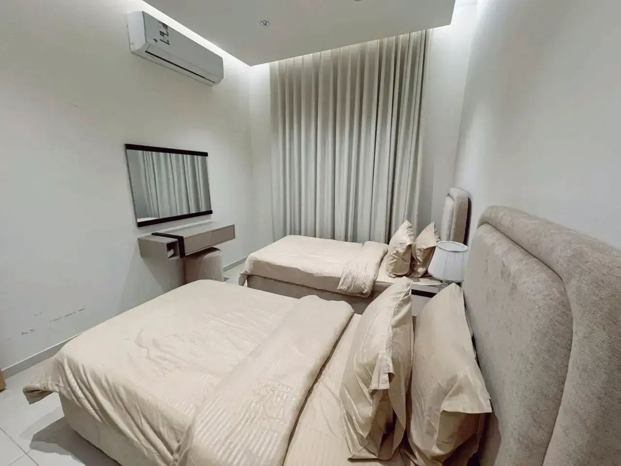 نبيع ونشتري الأثاث المستعمل والجديد بأسعار مناسبة