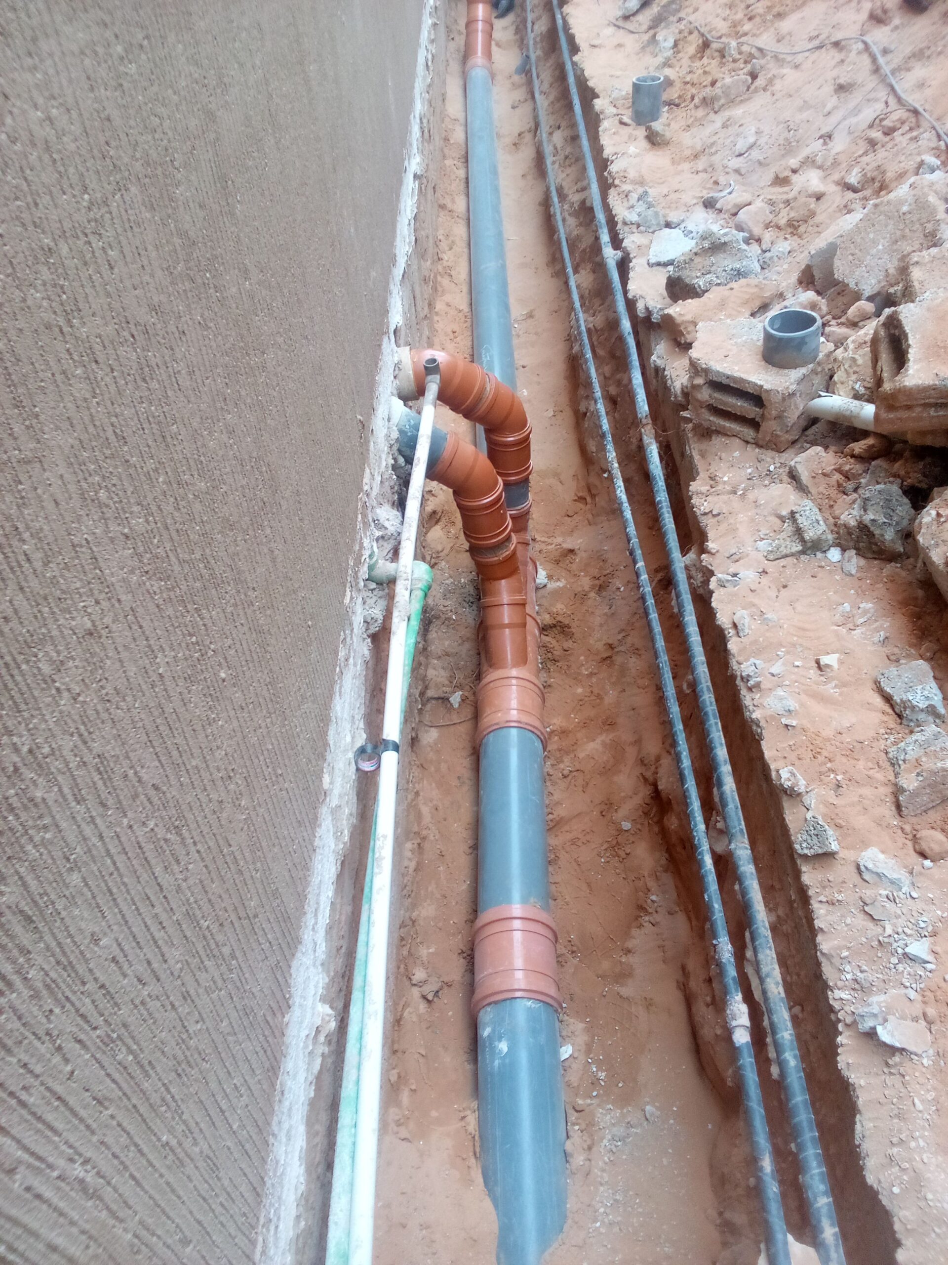 سباك وكهرباء عام بي الرياض