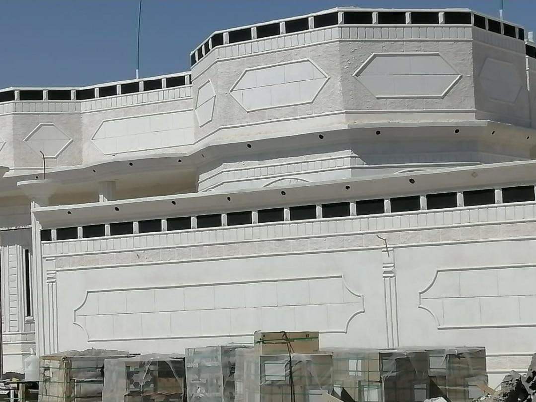 في جميع انحا المملكة العربية السعودية لياسه ملونه