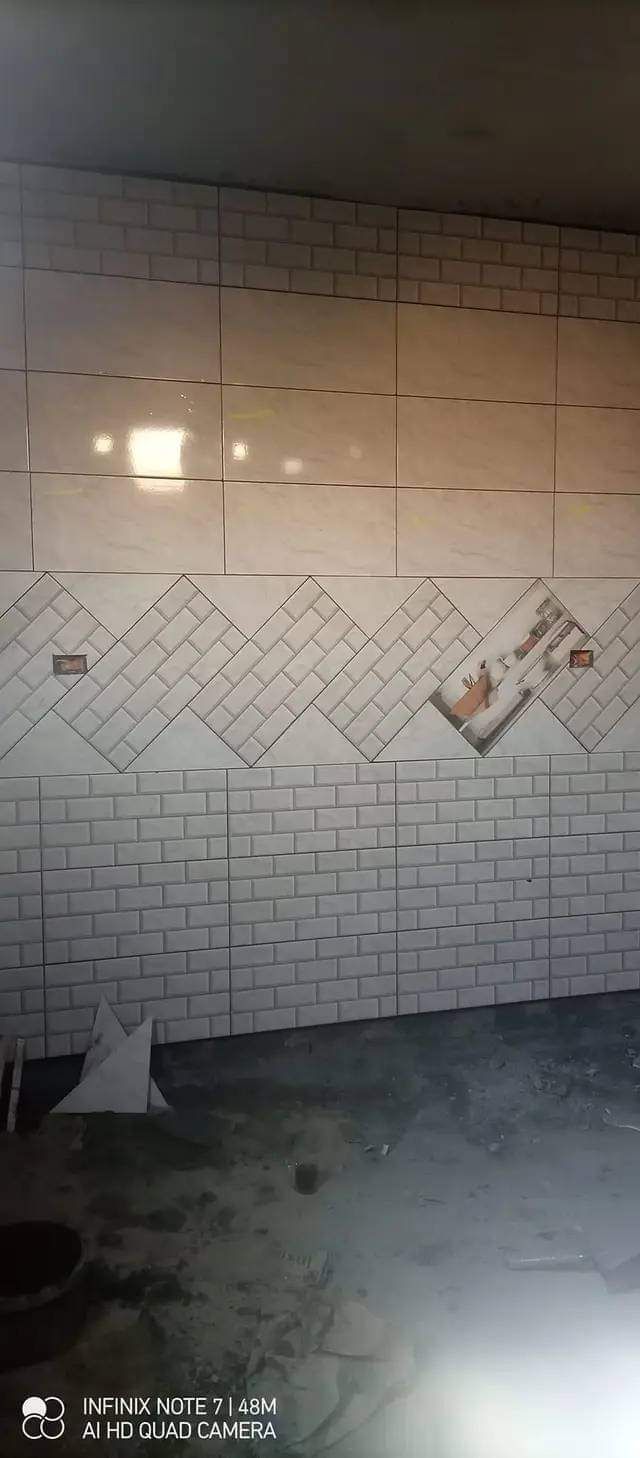 مبلط سيراميك ممتاز