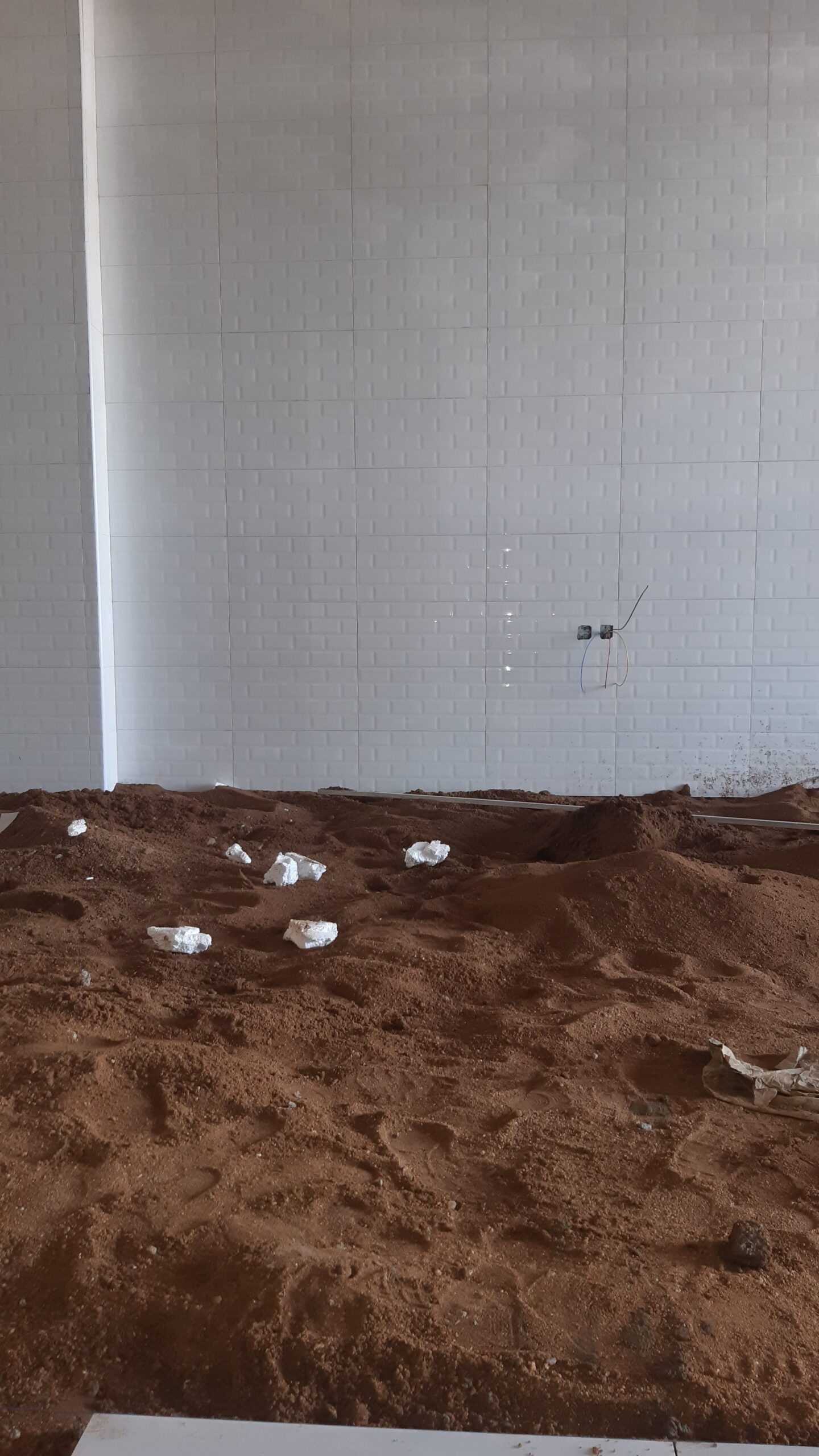 مبلط سراميك