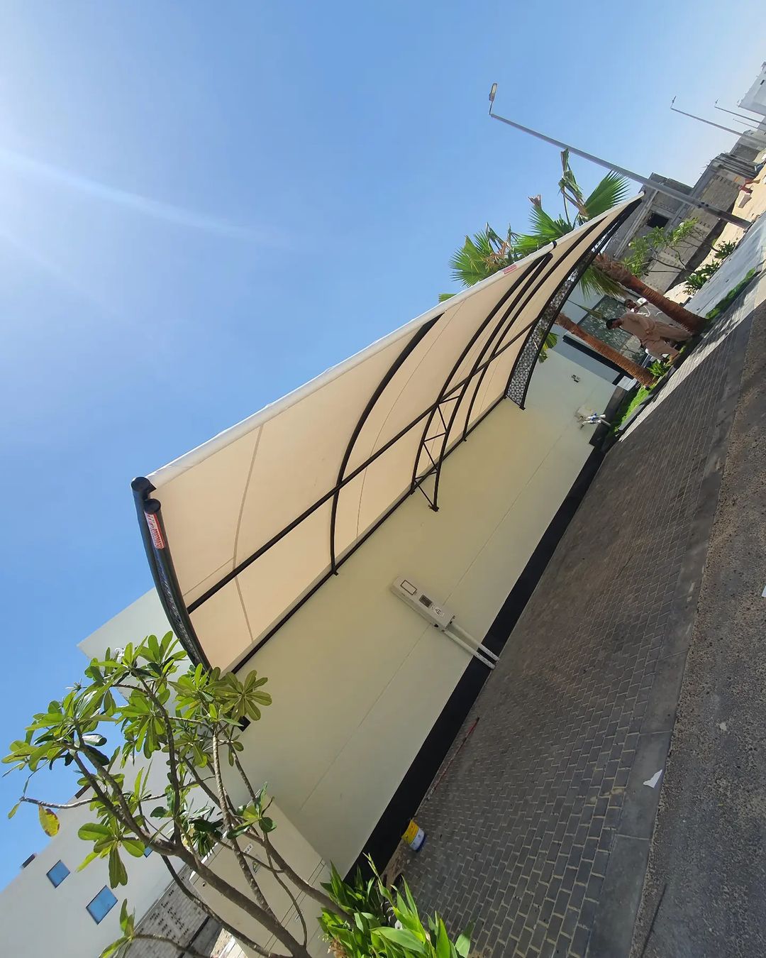 مظلات سيارات سواتر برجولات الدمام الخبر القطيف