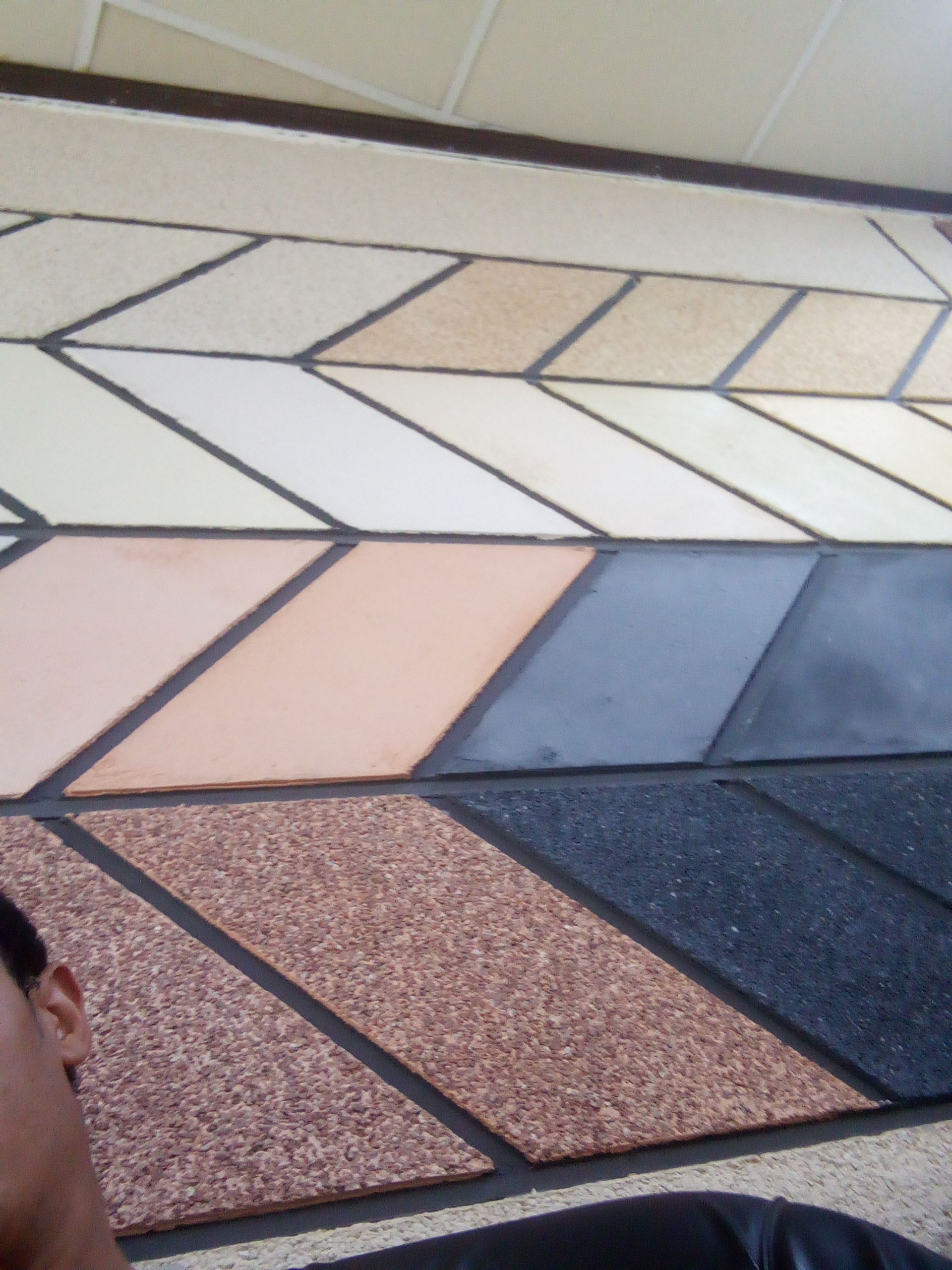 مقاول كسر رخام اسباني ووطنى ضد الرطوبة