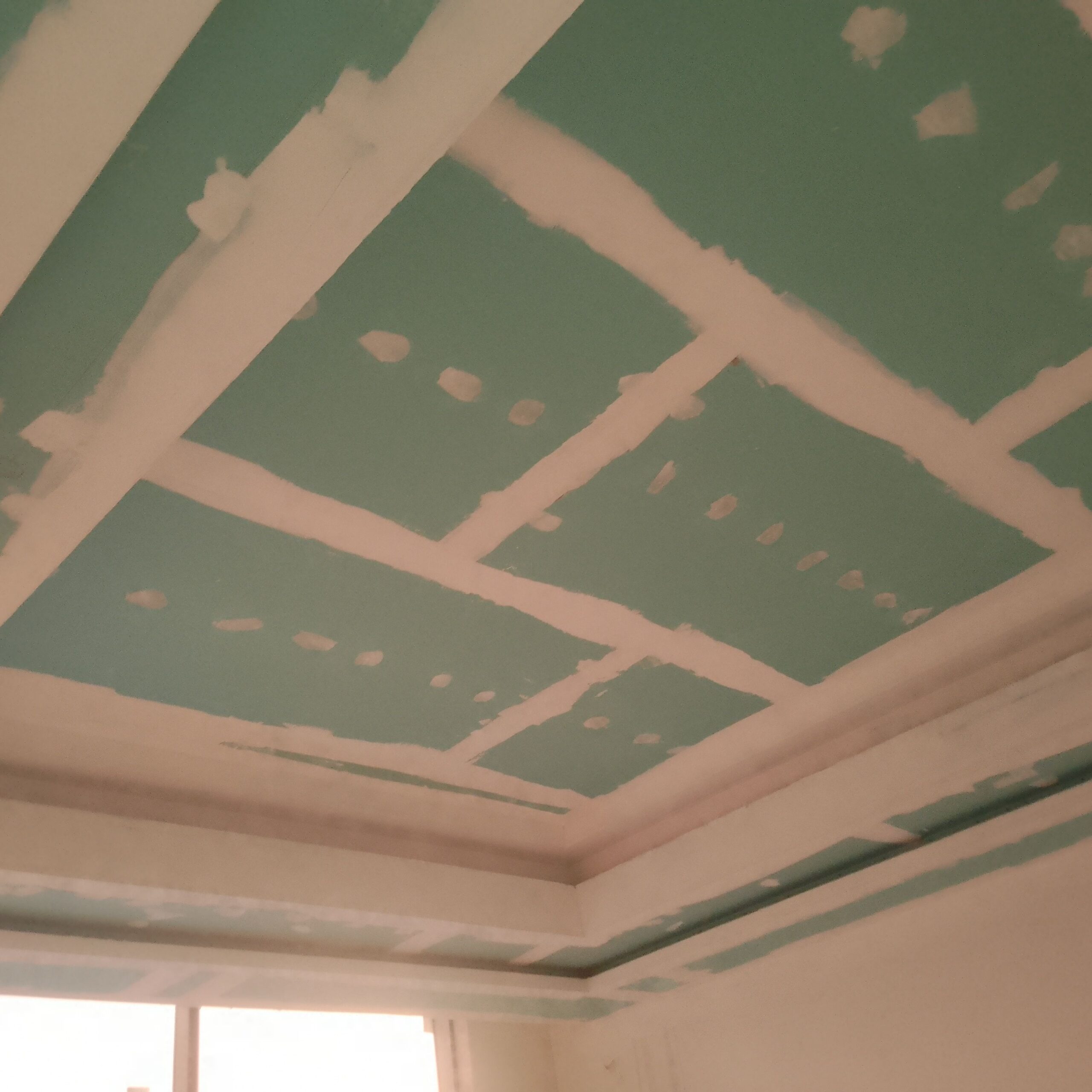 فني ديكورات دهانات