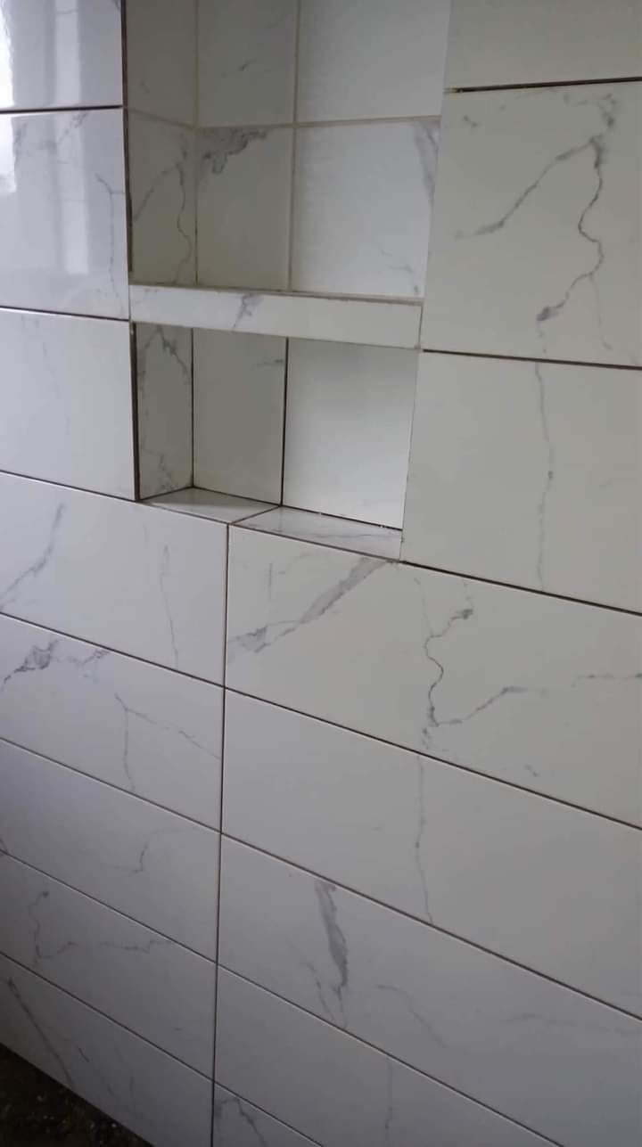 مبلط سيراميك ممتاز