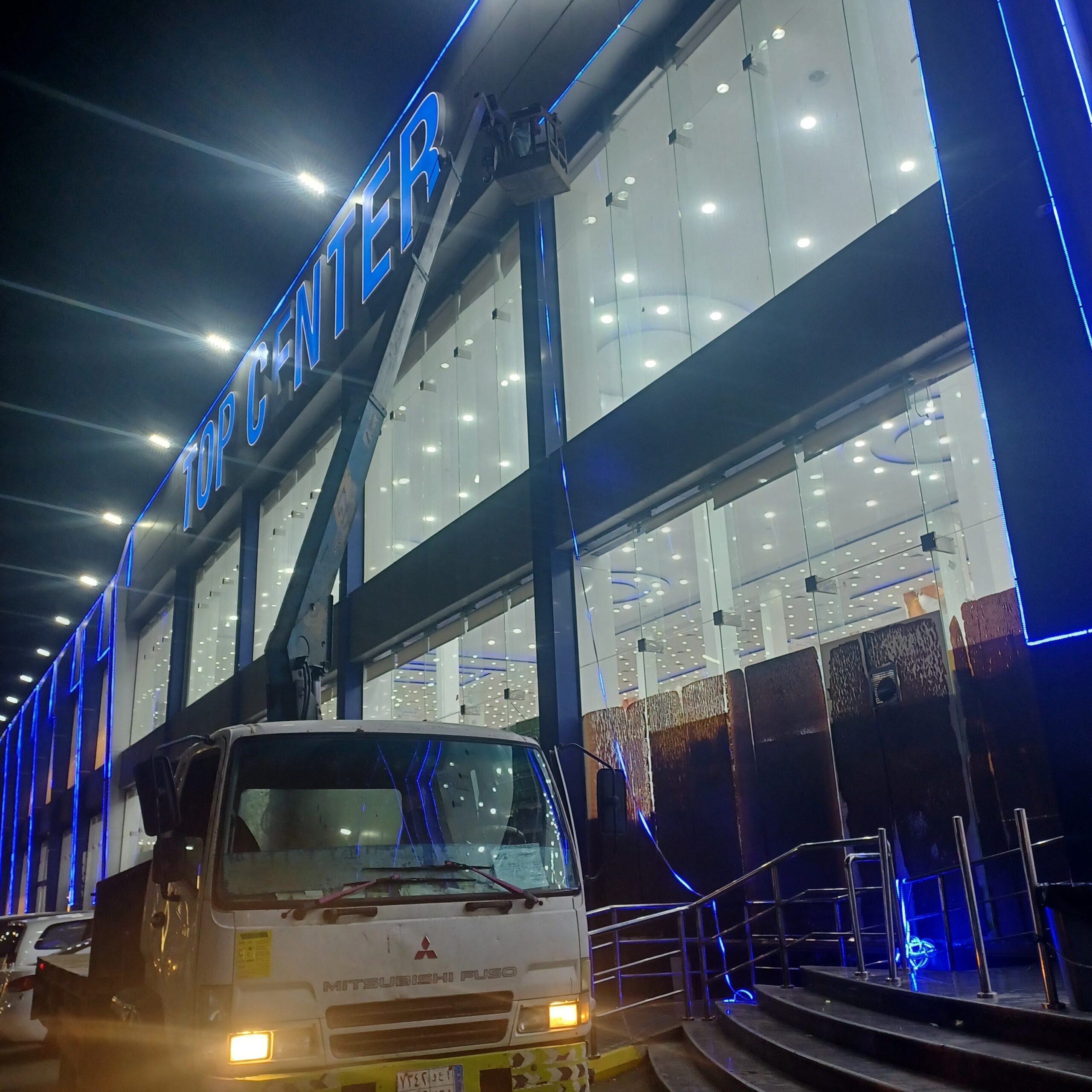 سطحه ونش للنقل والايجار اليوميه